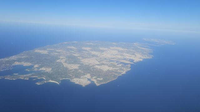 Islet or Island Environment
